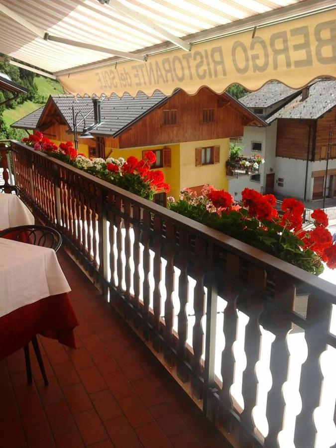 Albergo Ristorante Sole Mezzoldo Екстериор снимка