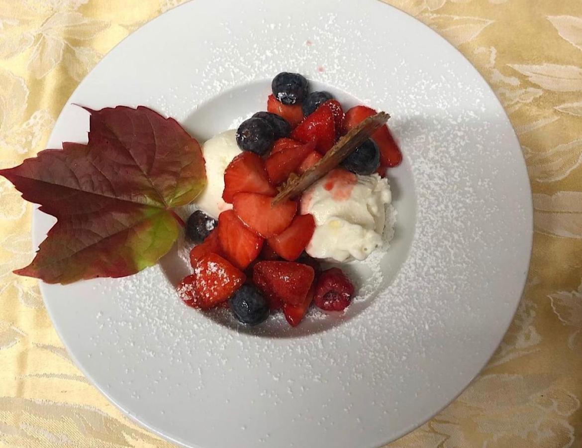 Albergo Ristorante Sole Mezzoldo Екстериор снимка