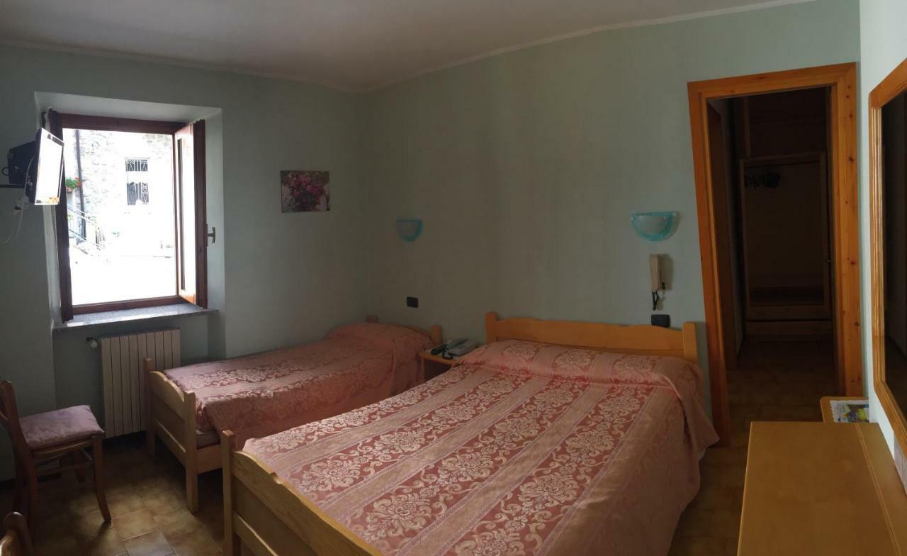 Albergo Ristorante Sole Mezzoldo Екстериор снимка
